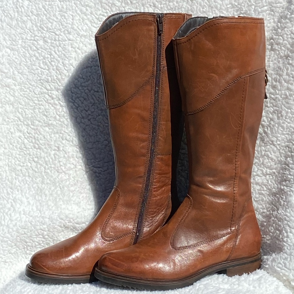 Tamaris Brown Leather Heeled Boots Size 38EU / 7US